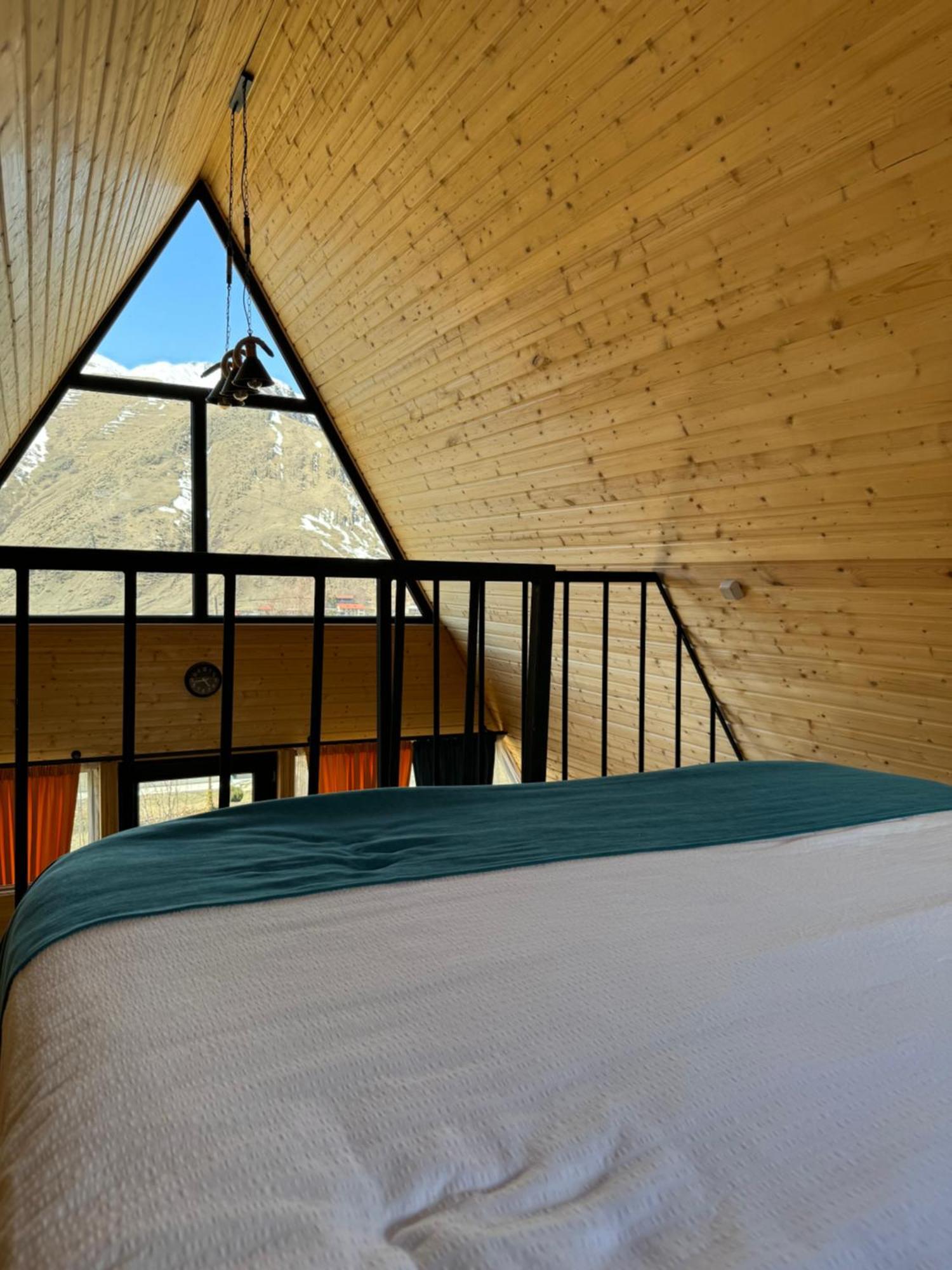 Qusha Cottage Kazbegi Exterior foto
